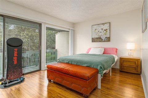 Condo in New Smyrna Beach, Florida, 2 bedrooms  № 1810188 - photo 16
