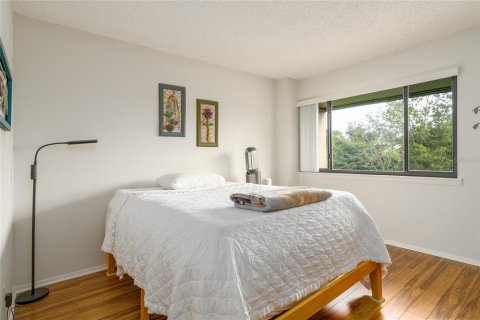 Condo in New Smyrna Beach, Florida, 2 bedrooms  № 1810188 - photo 12