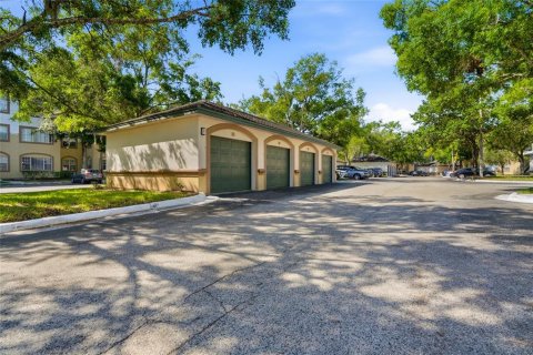 Condo in Tampa, Florida, 3 bedrooms № 2167008 - photo 25