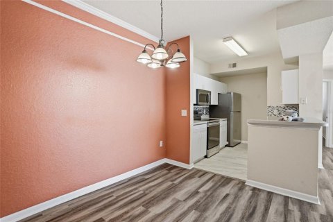 Condo in Tampa, Florida, 3 bedrooms № 2167008 - photo 11