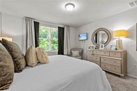 House in Spring Hill, Florida 4 bedrooms, 170.94 sq.m. № 1798643 - photo 20