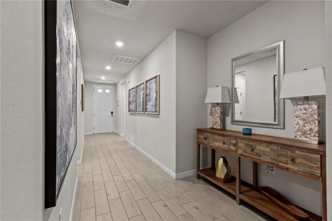 House in Spring Hill, Florida 4 bedrooms, 170.94 sq.m. № 1798643 - photo 7