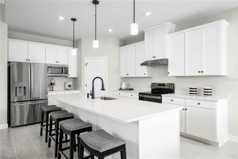 Casa en venta en Leesburg, Florida, 4 dormitorios, 193.33 m2 № 2152162 - foto 4