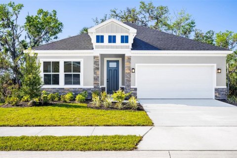 House in Leesburg, Florida 4 bedrooms, 193.33 sq.m. № 2152162