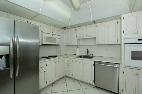 Купить кондоминиум в Палм-Бич, Флорида 5 комнат, 120.03м2, № 2087690 - фото 7