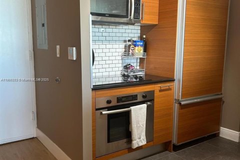 Apartment in Miami, Florida 1 bedroom, 74.32 sq.m. № 1955924 - photo 23