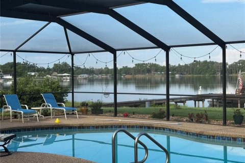 Casa en venta en Land O' Lakes, Florida, 3 dormitorios, 204.2 m2 № 1844622 - foto 1
