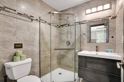 Casa en venta en Hollywood, Florida, 4 dormitorios, 196.95 m2 № 2066334 - foto 24