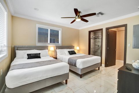 Casa en venta en Hollywood, Florida, 4 dormitorios, 196.95 m2 № 2066334 - foto 20