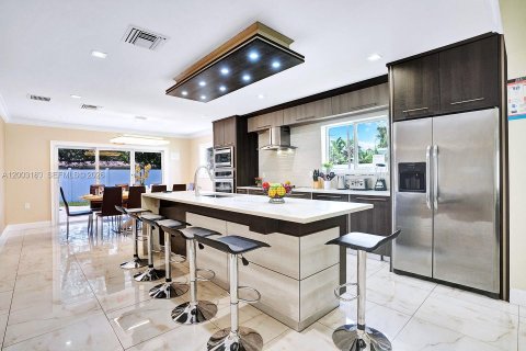 Casa en venta en Hollywood, Florida, 4 dormitorios, 196.95 m2 № 2066334 - foto 8
