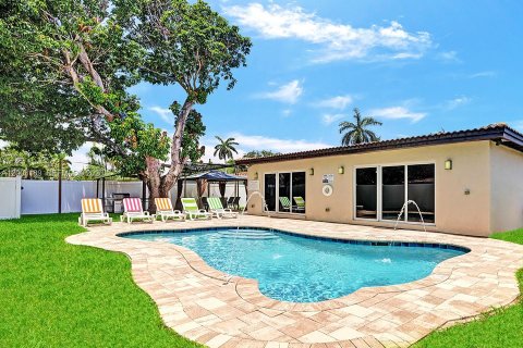 Casa en venta en Hollywood, Florida, 4 dormitorios, 196.95 m2 № 2066334 - foto 29