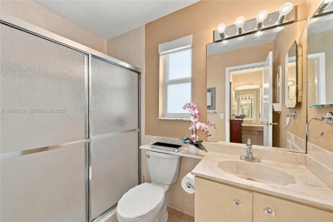 Villa ou maison à vendre à Sunrise, Floride: 2 chambres, 96.99 m2 № 2422075 - photo 16