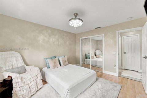 Villa ou maison à vendre à Sunrise, Floride: 2 chambres, 96.99 m2 № 2422075 - photo 18