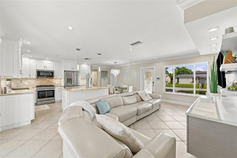 Villa ou maison à vendre à Sunrise, Floride: 2 chambres, 96.99 m2 № 2422075 - photo 6