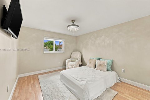 Villa ou maison à vendre à Sunrise, Floride: 2 chambres, 96.99 m2 № 2422075 - photo 17