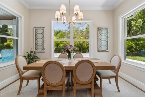 Casa en venta en Tampa, Florida, 5 dormitorios, 309.55 m2 № 2157647 - foto 12
