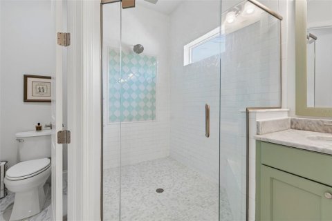 Casa en venta en Tampa, Florida, 5 dormitorios, 309.55 m2 № 2157647 - foto 25