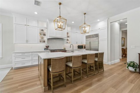 Casa en venta en Tampa, Florida, 5 dormitorios, 309.55 m2 № 2157647 - foto 13
