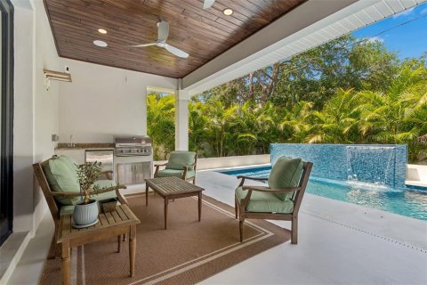 Casa en venta en Tampa, Florida, 5 dormitorios, 309.55 m2 № 2157647 - foto 27