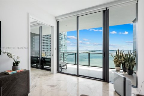 Condo in Miami, Florida, 2 bedrooms № 2170797 - photo 15