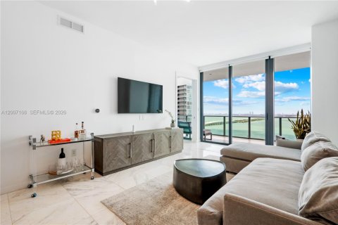 Condo in Miami, Florida, 2 bedrooms № 2170797 - photo 4