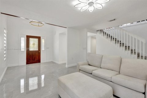 Casa en venta en St. Lucie, Florida, 3 dormitorios, 238.94 m2 № 1814216 - foto 7