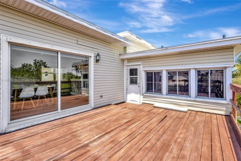 Casa en venta en St. Lucie, Florida, 3 dormitorios, 238.94 m2 № 1814216 - foto 27