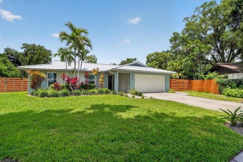 Villa ou maison à louer à Sarasota, Floride: 3 chambres, 118.54 m2 № 2119837 - photo 5
