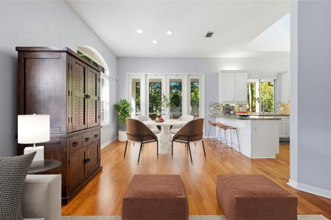 Casa en venta en Gainesville, Florida, 3 dormitorios, 160.16 m2 № 2383800 - foto 3