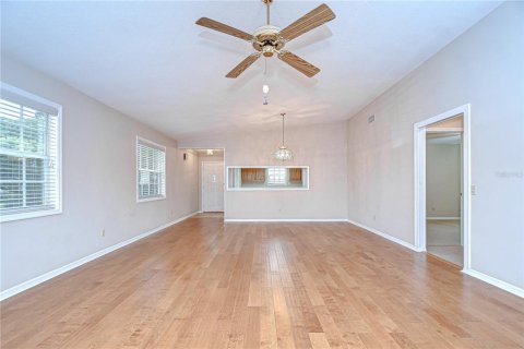House in Zephyrhills, Florida 2 bedrooms, 133.22 sq.m. № 1846326 - photo 20