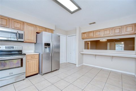 House in Zephyrhills, Florida 2 bedrooms, 133.22 sq.m. № 1846326 - photo 17