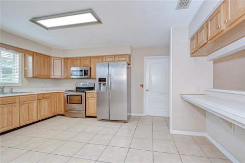 House in Zephyrhills, Florida 2 bedrooms, 133.22 sq.m. № 1846326 - photo 13