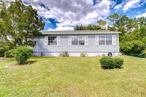 House in Zephyrhills, Florida 2 bedrooms, 133.22 sq.m. № 1846326 - photo 5