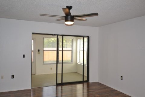 Casa en alquiler en Hudson, Florida, 2 dormitorios, 95.6 m2 № 1912413 - foto 12