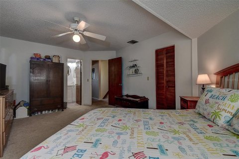 Townhouse in Tarpon Springs, Florida 2 bedrooms, 108.7 sq.m. № 1588673 - photo 27