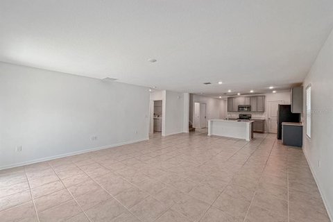 House in Clermont, Florida 4 bedrooms, 269.32 sq.m. № 2200232 - photo 6