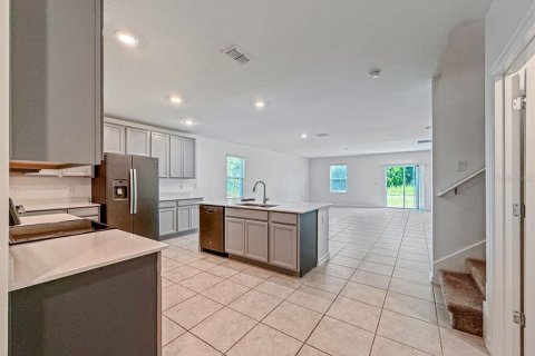 House in Clermont, Florida 4 bedrooms, 269.32 sq.m. № 2200232 - photo 10