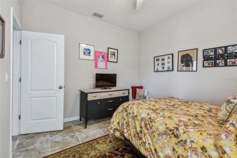Casa en venta en Apollo Beach, Florida, 4 dormitorios, 191.19 m2 № 1802275 - foto 11