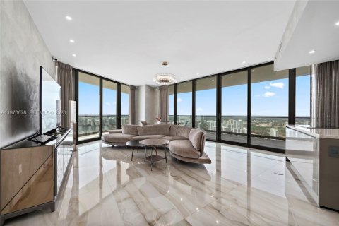 Condo in Sunny Isles Beach, Florida, 2 bedrooms № 2090539