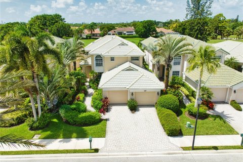 House in Palm Beach Gardens, Florida 4 bedrooms, 317.91 sq.m. № 2259845