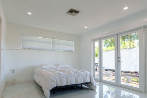 Casa en venta en Hollywood, Florida, 3 dormitorios, 156.26 m2 № 1842537 - foto 12