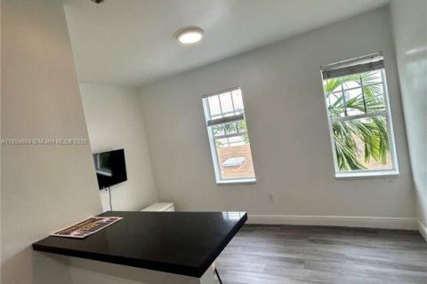 Copropriété à vendre à Miami Beach, Floride: 1 chambre, 34.65 m2 № 1950739 - photo 8
