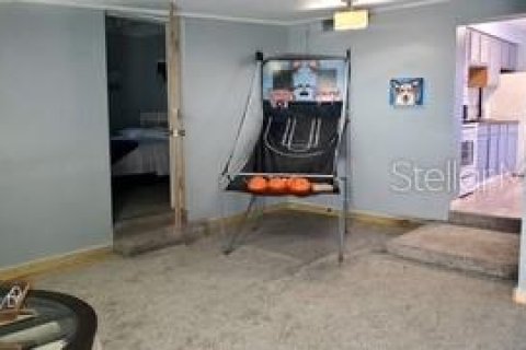 House in Saint Petersburg, Florida 3 bedrooms, 181.16 sq.m. № 2222813 - photo 13