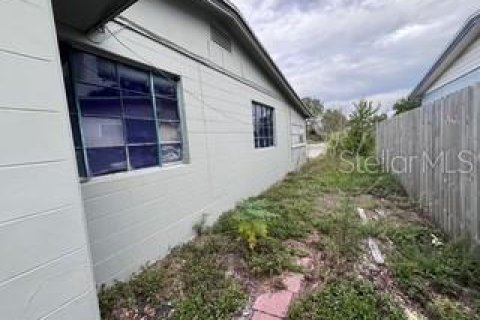 House in Saint Petersburg, Florida 3 bedrooms, 181.16 sq.m. № 2222813 - photo 4