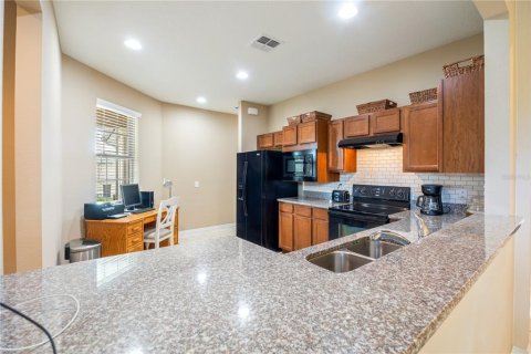 House in Ocala, Florida 2 bedrooms, 119.75 sq.m. № 1907668 - photo 6