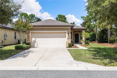 House in Ocala, Florida 2 bedrooms, 119.75 sq.m. № 1907668 - photo 2