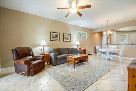 House in Ocala, Florida 2 bedrooms, 119.75 sq.m. № 1907668 - photo 11