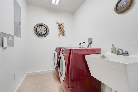 Condo in Orlando, Florida, 3 bedrooms  № 1826119 - photo 27