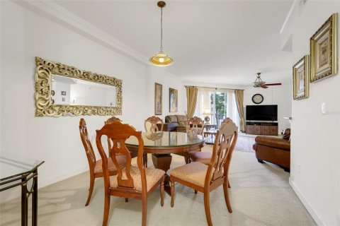 Condo in Orlando, Florida, 3 bedrooms  № 1826119 - photo 14