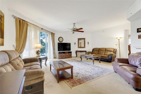 Condo in Orlando, Florida, 3 bedrooms  № 1826119 - photo 11